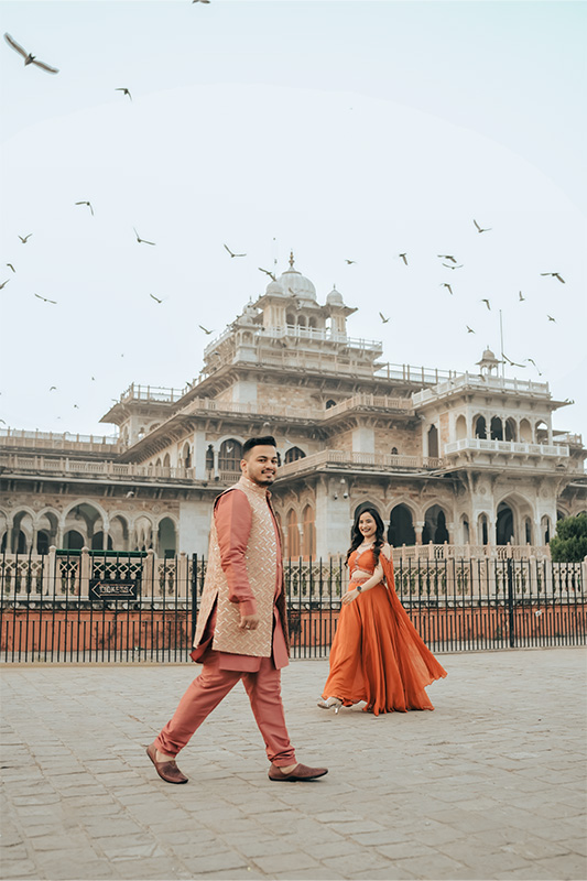 Pre-wedding couple shoot at the historic Albert Hall Museum architecture in Jaipur